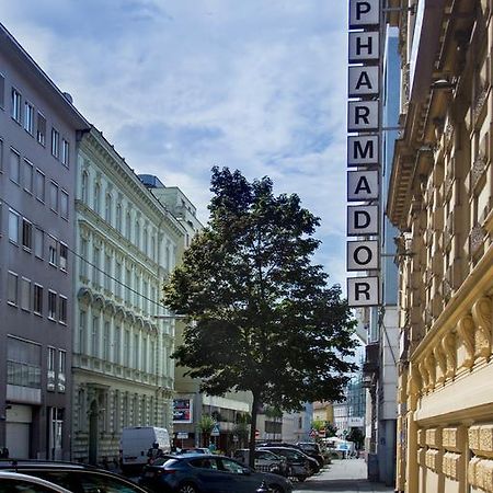Pension Pharmador Wina Bagian luar foto